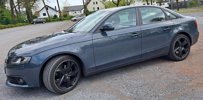 Gebraucht Audi A4 Ambiente 160 PS (117 kW) 2008 Limousine