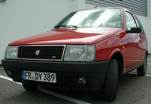 Rot Gebraucht 1991 Lancia Ypsilon Kleinwagen | 7.400 € - Bild 1/4