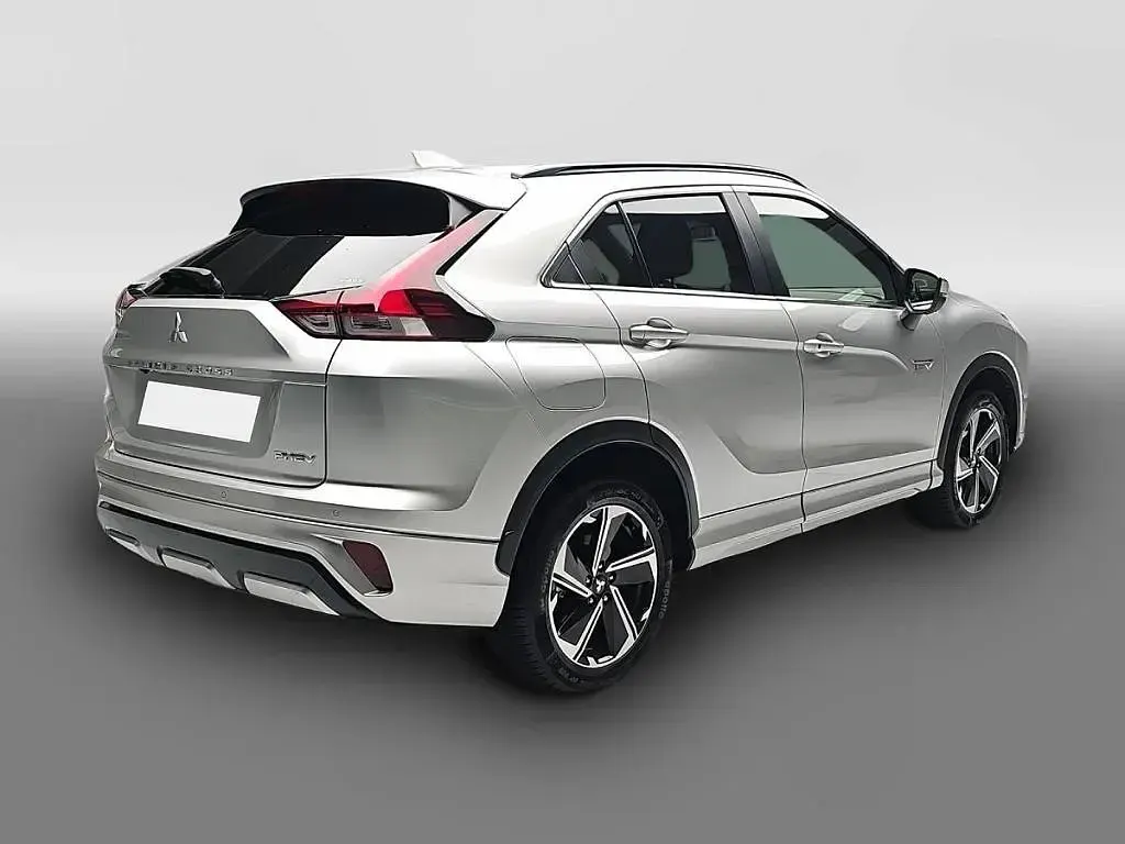 Usata Mitsubishi Eclipse Cross Select 188 CV (138 kW) 2025 Argento SUV