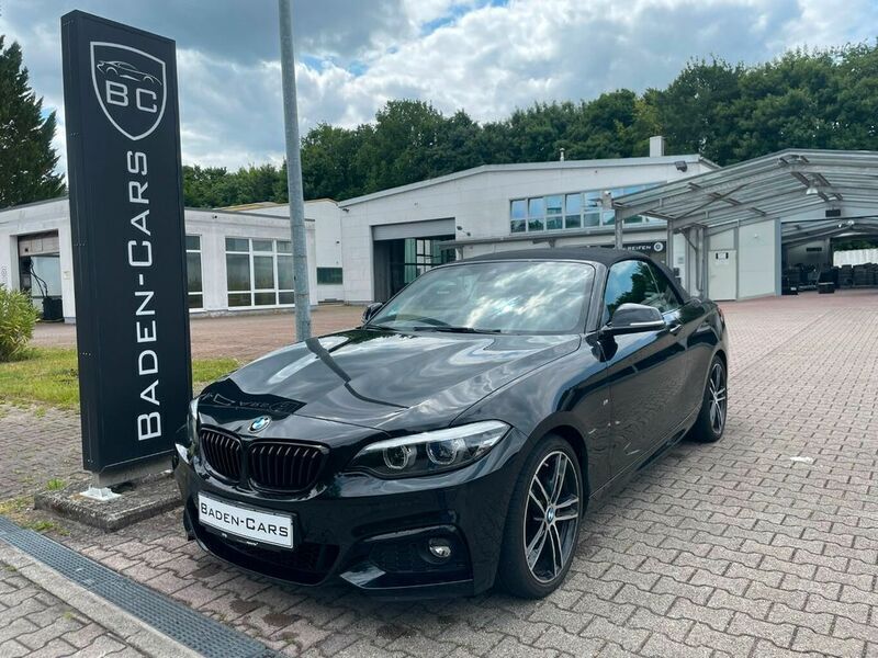 Schwarz metallic Gebraucht 2019 BMW 230 M Sport Cabrio | 27.990 € (Fairer Preis) - Bild 1/4