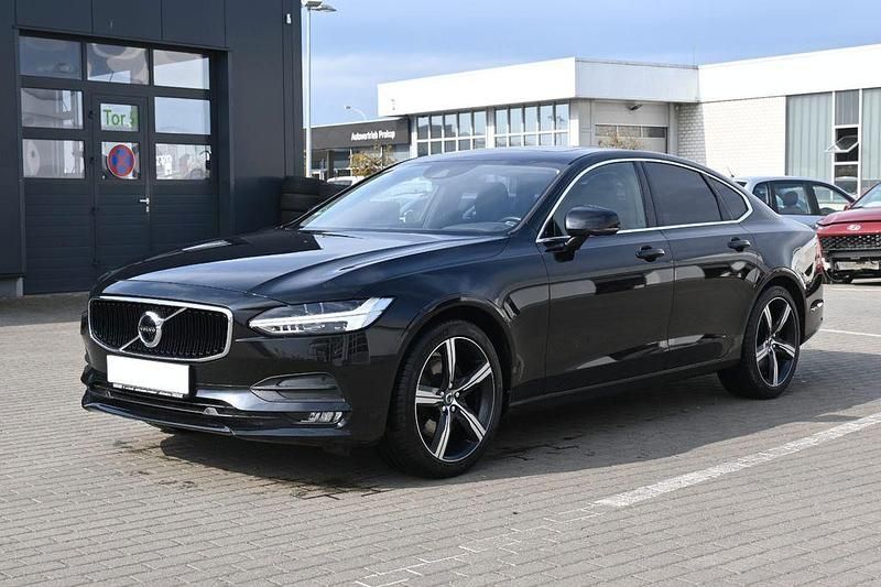 Schwarz Gebraucht 2017 Volvo S90 Limousine | 39.900 € - Bild 1/4