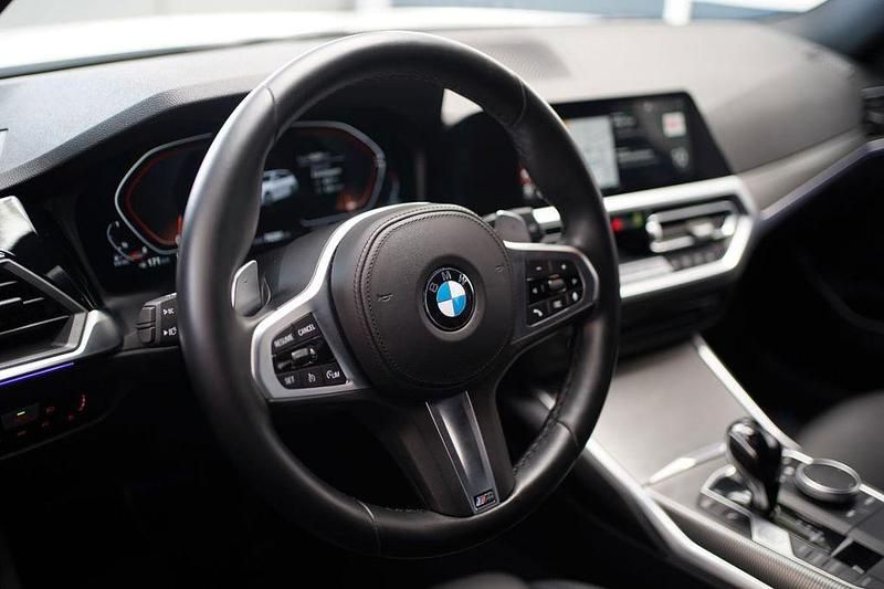 Gebraucht BMW 320 Performance 190 PS (139 kW) 2022 Weiß Kombi