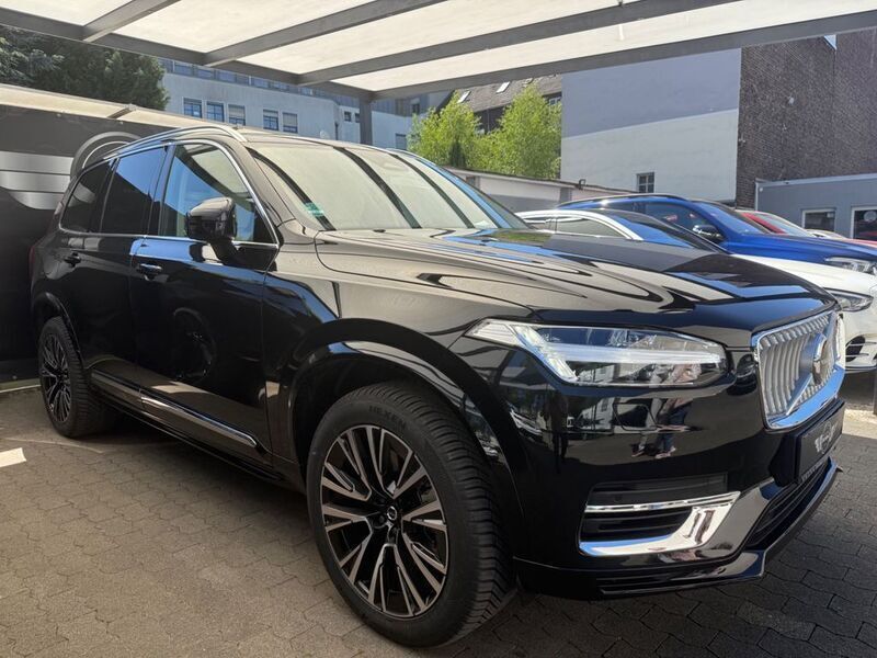 Gebraucht Volvo XC90 Core 310 PS (228 kW) 2024 Onyx black / metallic SUV