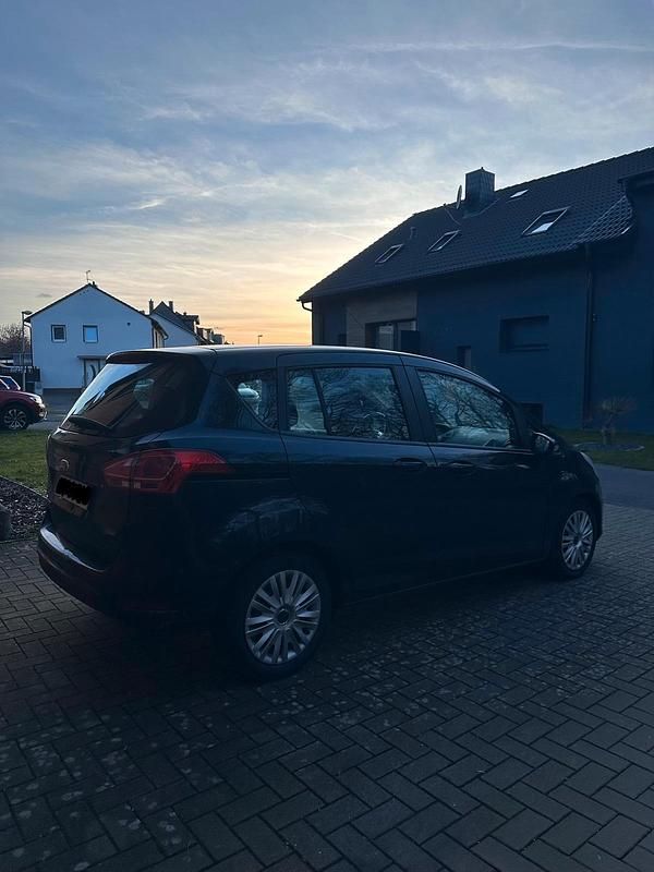 Gebraucht Ford B-MAX 100 PS (73 kW) 2014 Schwarz Van / Kleinbus