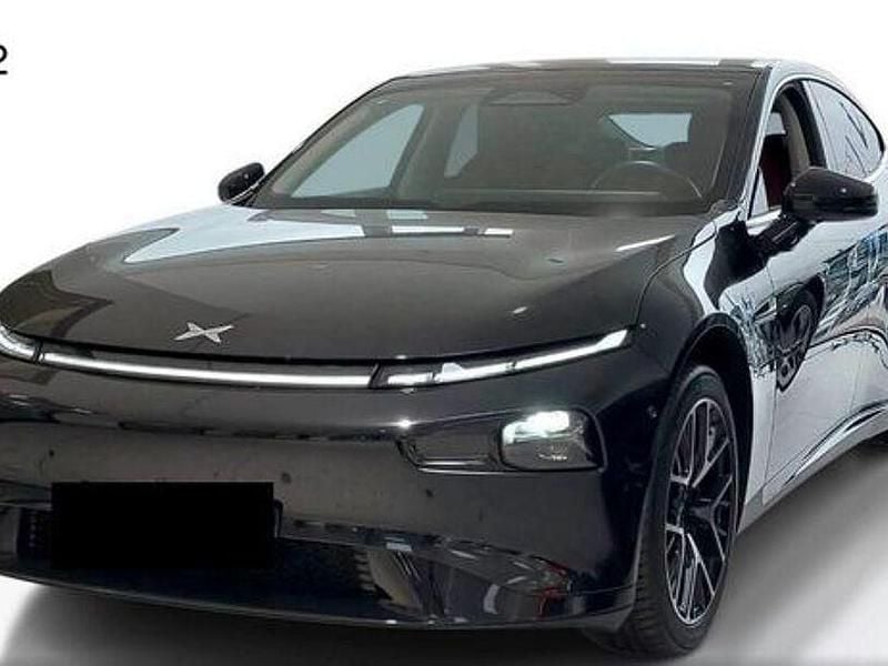 Schwarz metallic Gebraucht 2024 XPENG P7 Limousine | 34.450 € (Etwas zu teuer) - Bild 1/4