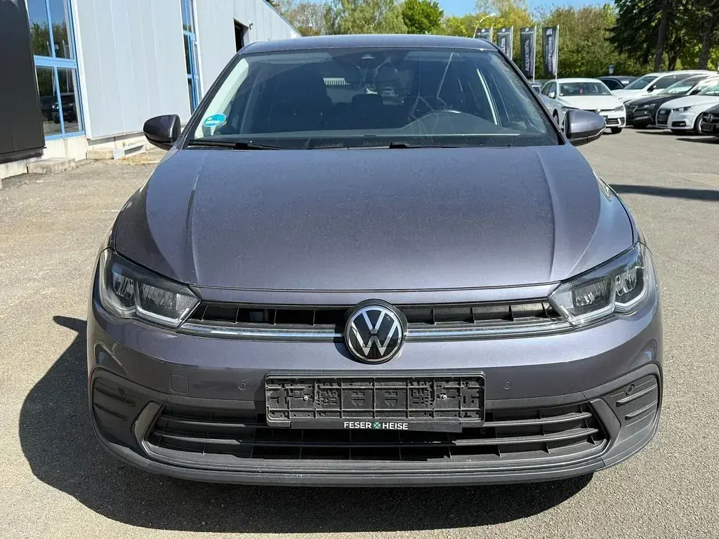Gebraucht VW Polo Life 95 PS (69 kW) 2023 Grau Kleinwagen