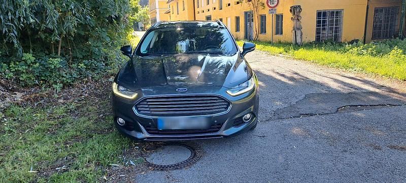 Grau Gebraucht 2015 Ford Mondeo Kombi | 6.900 € (Guter Preis) - Bild 1/4