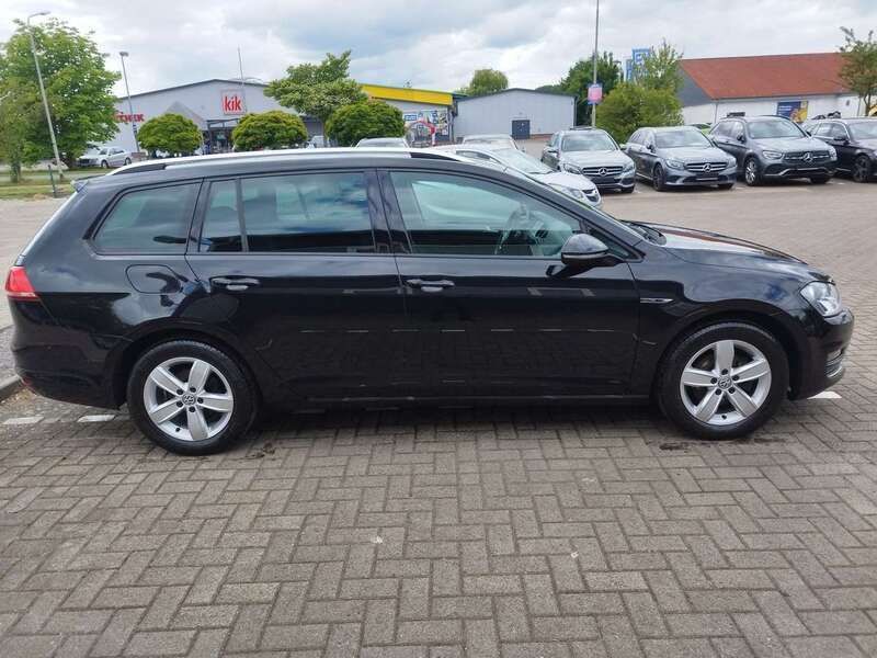 Gebraucht 2015 VW Golf VII Cup Limousine | 8.000 € (Fairer Preis) - Bild 1/4