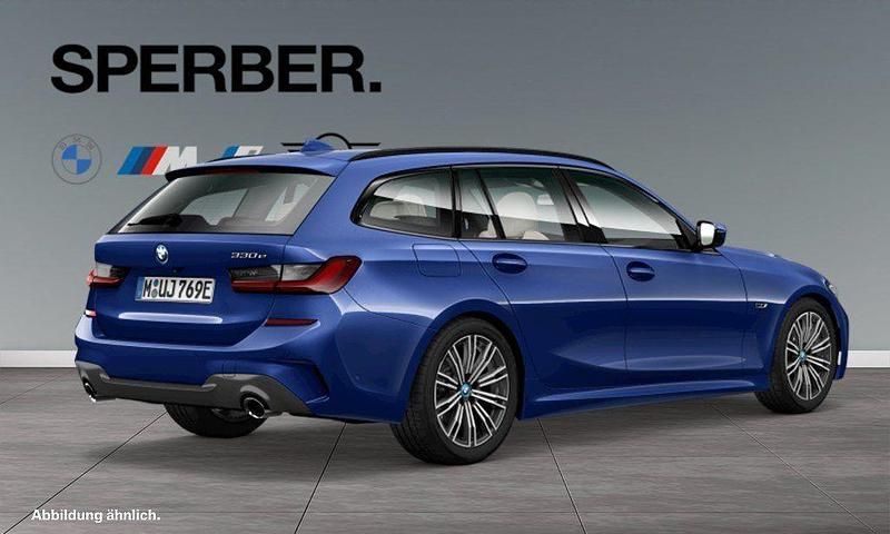 Gebraucht BMW 330 Performance 184 PS (135 kW) 2022 Blau Limousine