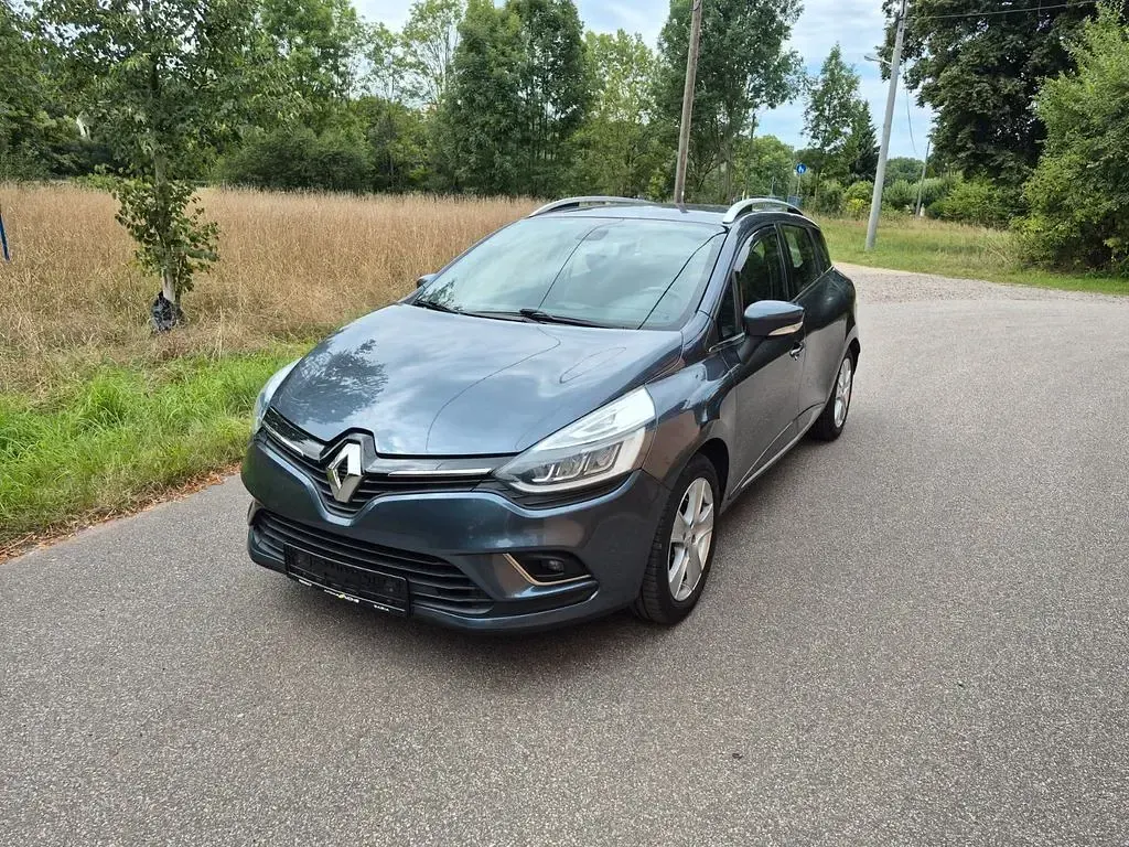 Gebraucht Renault Clio 90 PS (66 kW) 2017 Grau Kombi