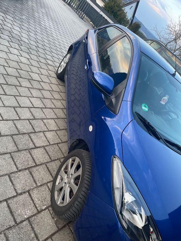 Gebraucht Mazda 2 Independence 90 PS (66 kW) 2009 Blau Kleinwagen