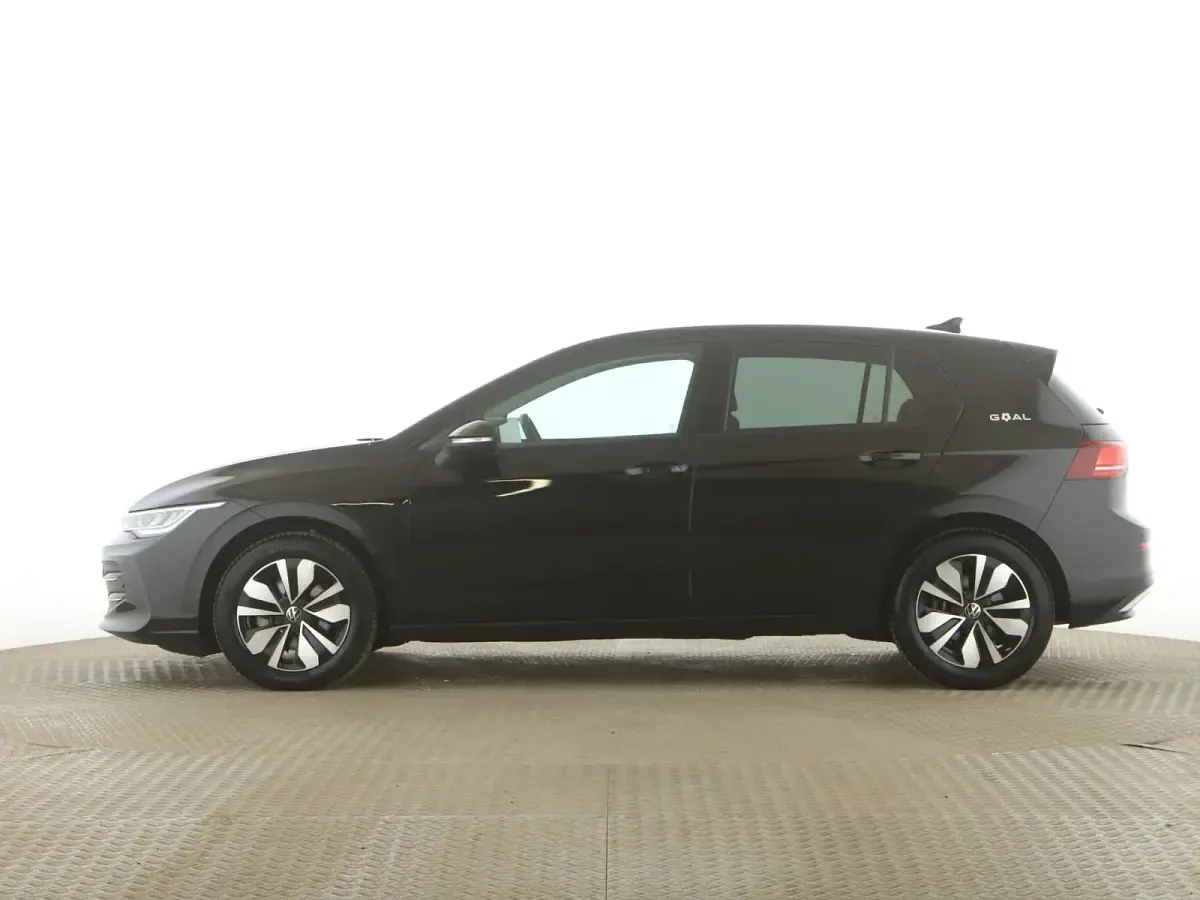 Gebraucht VW Golf VIII Goal 150 PS (110 kW) 2025 Schwarz Limousine