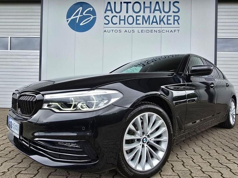Schwarz Gebraucht 2020 BMW 520 Sport Line Limousine | 31.977 € (Fairer Preis) - Bild 1/4