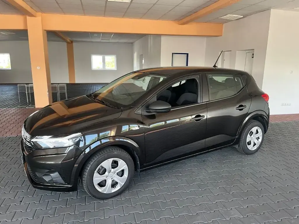 Gebraucht Dacia Sandero Essentiel 91 PS (66 kW) 2025 Schwarz Limousine