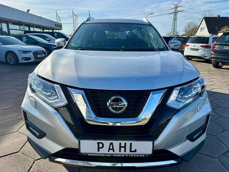 Gebraucht Nissan X-Trail 360º 150 PS (110 kW) 2020 Silber SUV