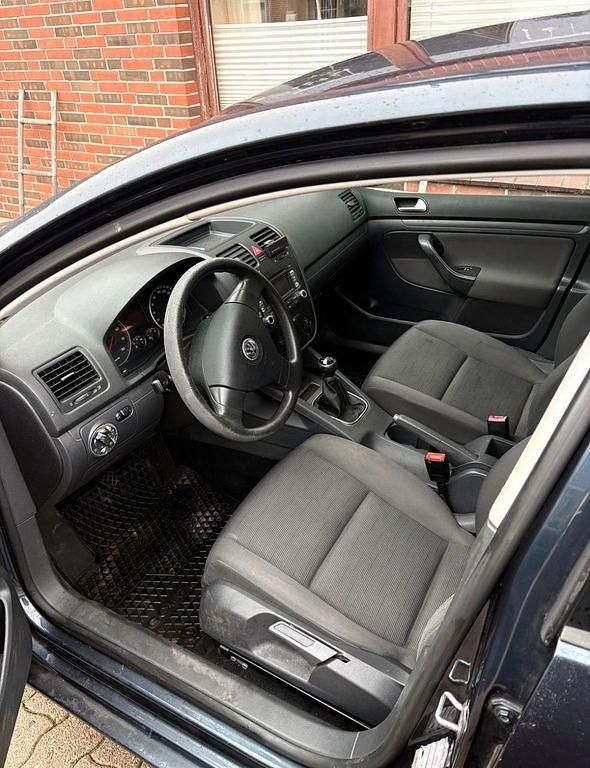 Gebraucht VW Golf IV Trendline 75 PS (55 kW) 2006 Blau Limousine