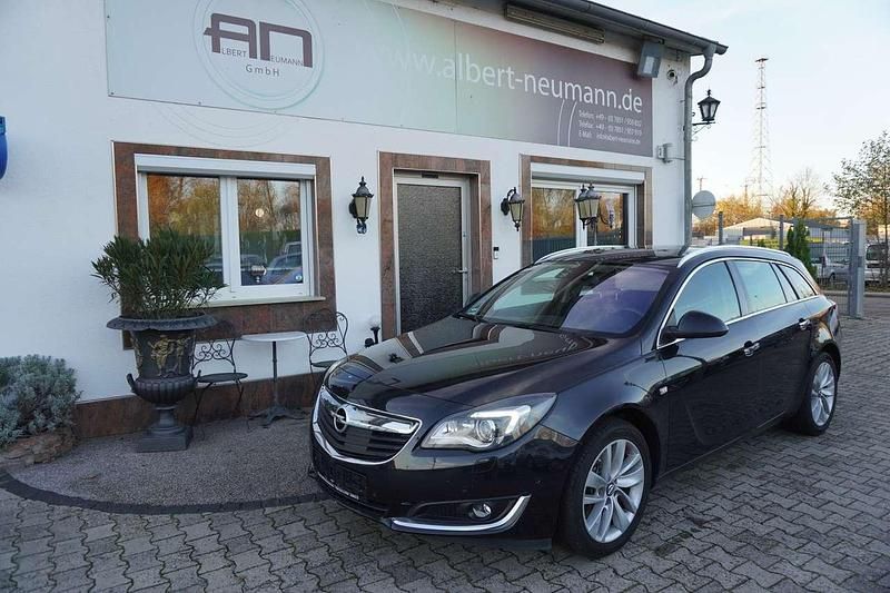 Karbonschw graphitschw midnigh Gebraucht 2016 Opel Insignia Business Innovation Kombi | 11.900 € (Fairer Preis) - Bild 1/4