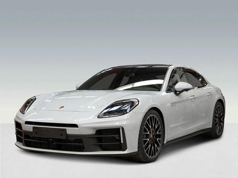 Grau Neu 2025 Porsche Panamera 4 Limousine | 166.183 € (Fairer Preis) - Bild 1/4