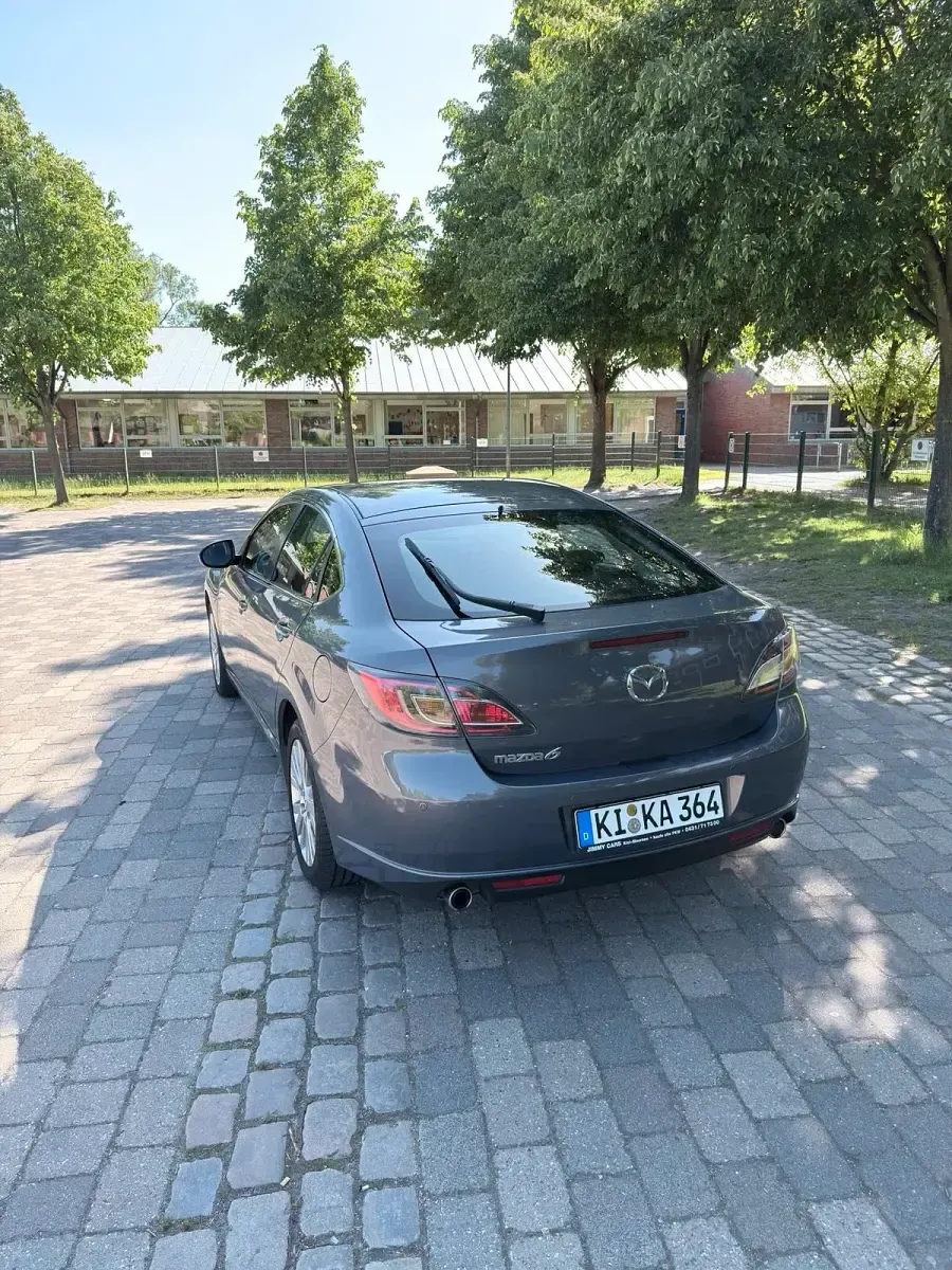 Gebraucht Mazda 6 147 PS (108 kW) 2009 Grau Limousine