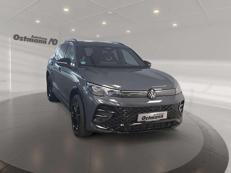 Gebraucht VW Tiguan 193 PS (141 kW) 2026 Delfingrau metallic SUV