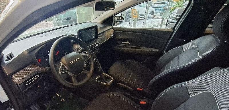 Neu Dacia Jogger Expression 110 PS (80 kW) 2025 Weiß Van / Kleinbus