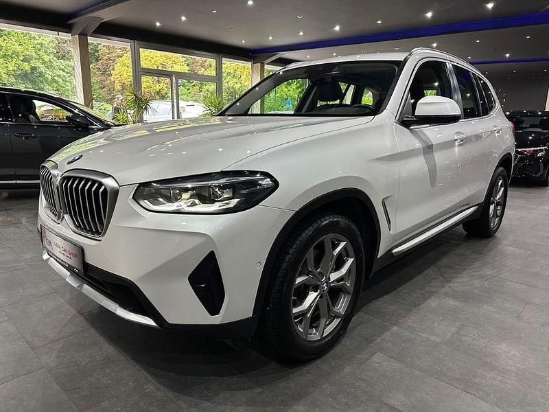 Weiß Gebraucht 2022 BMW X3 Performance SUV | 34.390 € (Guter Preis) - Bild 1/4
