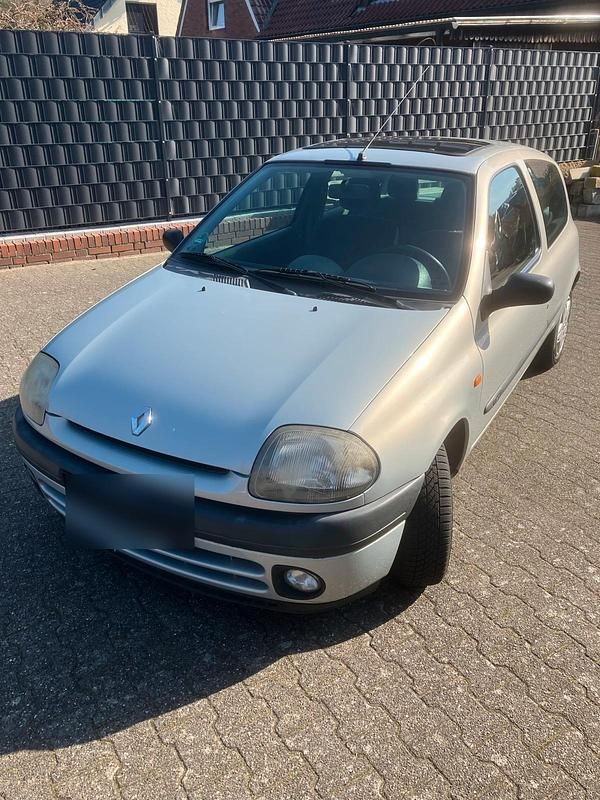 Gebraucht Renault Clio II 75 PS (55 kW) 1999 Grau Kleinwagen