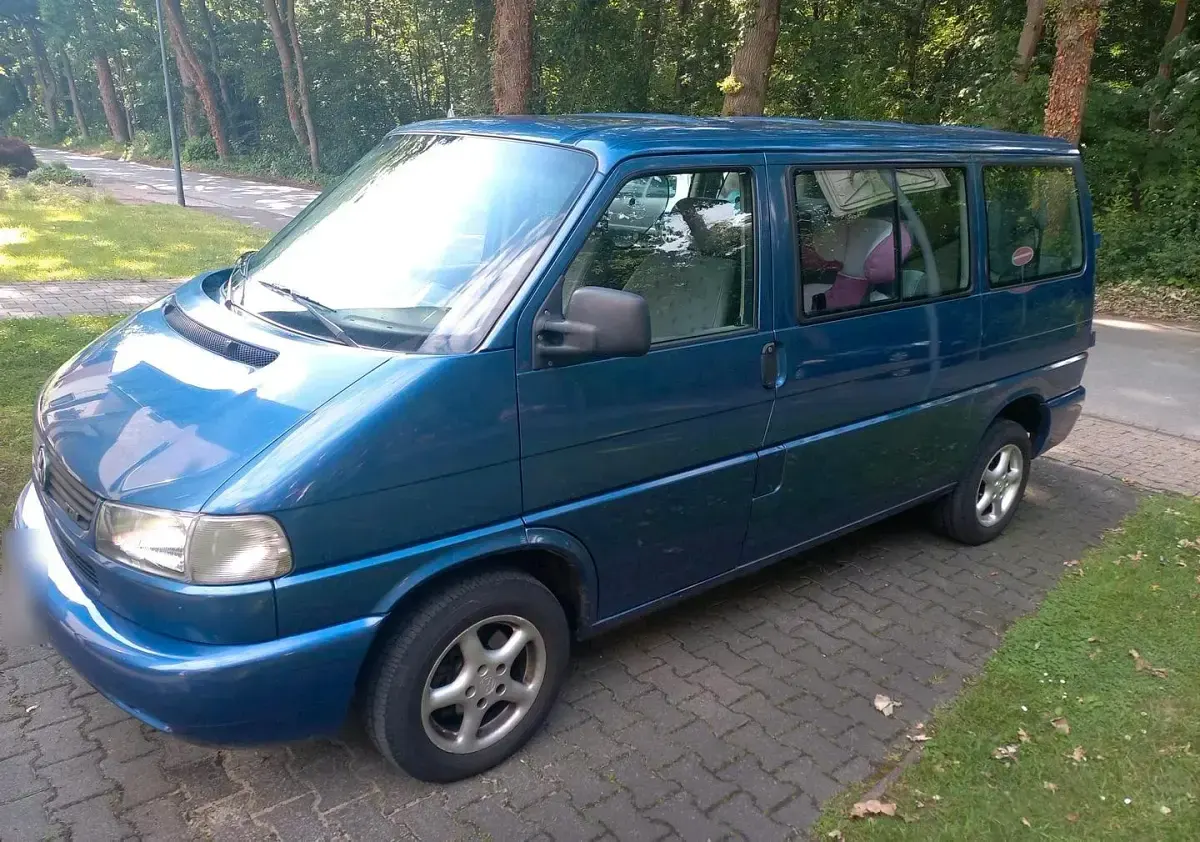 Gebraucht VW T4 102 PS (75 kW) 1997 Blau Van