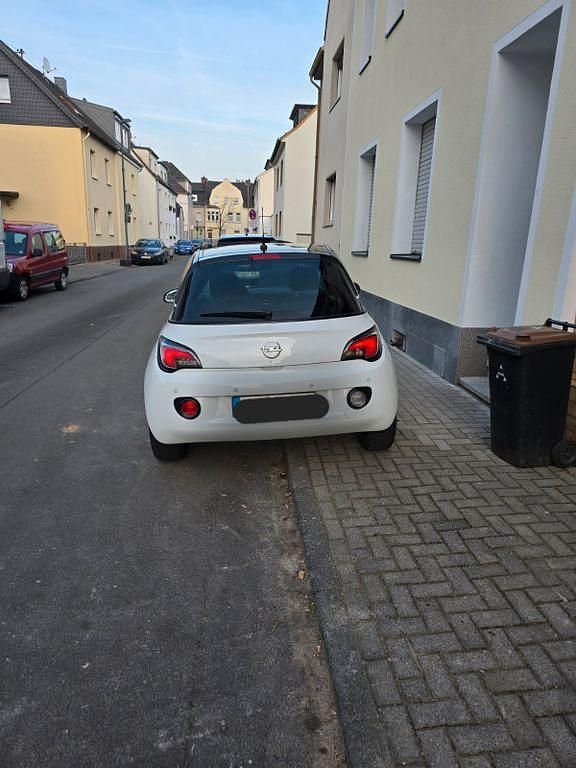 Gebraucht Opel Adam 69 PS (50 kW) 2013 Weiß Kleinwagen
