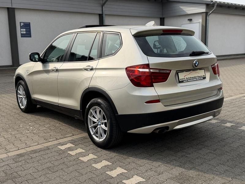 Gebraucht BMW X3 184 PS (135 kW) 2011 Silber SUV