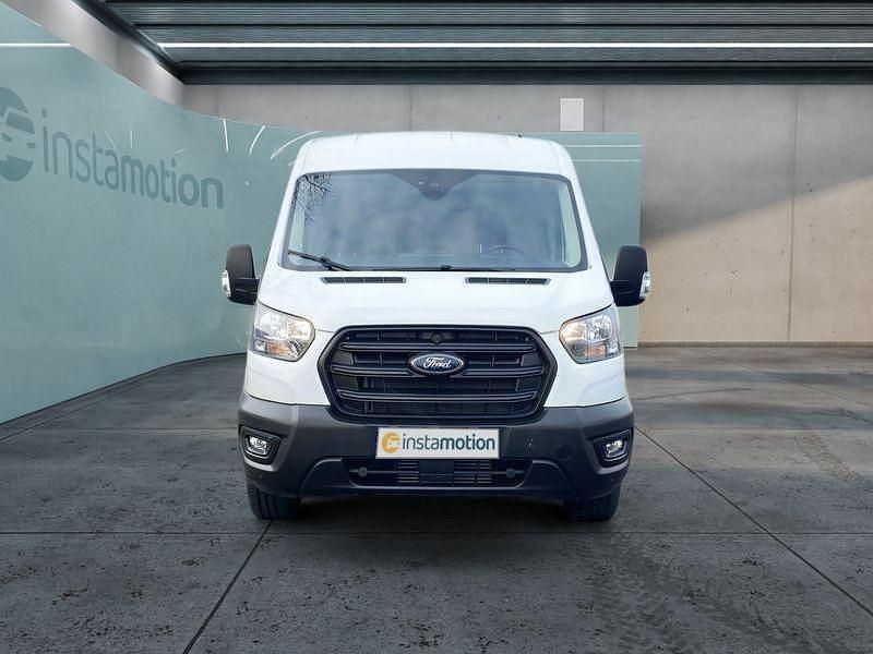 Gebraucht Ford Transit 131 PS (96 kW) 2022 Weiß Pickup