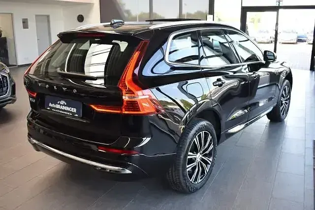 Gebraucht Volvo XC60 Inscription 197 PS (144 kW) 2022 Schwarz SUV