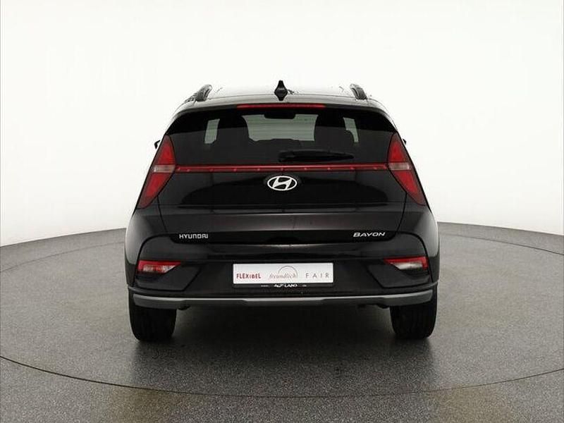 Neu Hyundai Bayon 101 PS (74 kW) 2025 Schwarz SUV