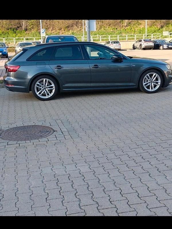 Gebraucht Audi A4 S-Line 272 PS (200 kW) 2016 Grau Kombi