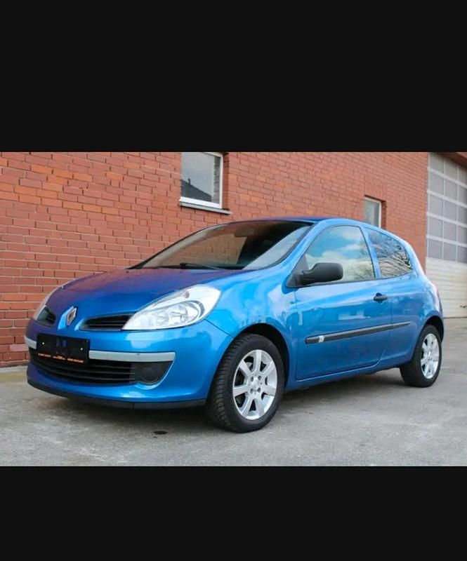 Blau Gebraucht 2006 Renault Clio II Kleinwagen | 1.000 € (Fairer Preis) - Bild 1/4