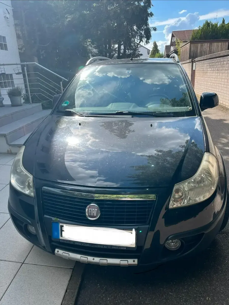 Gebraucht Fiat Sedici 107 PS (78 kW) 2009 Schwarz SUV