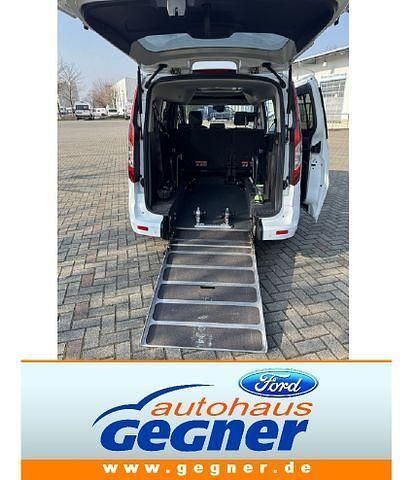 Weiß Gebraucht 2016 Ford Grand Tourneo Connect Titanium Van / Kleinbus | 24.890 € - Bild 1/4