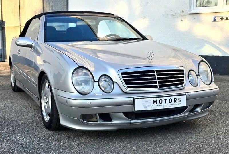 Gebraucht Mercedes CLK200 Avantgarde 163 PS (119 kW) 2002 Silber Cabrio