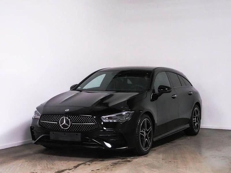 Gebraucht Mercedes CLA220 AMG 190 PS (139 kW) 2025 Nachtschwarz Limousine