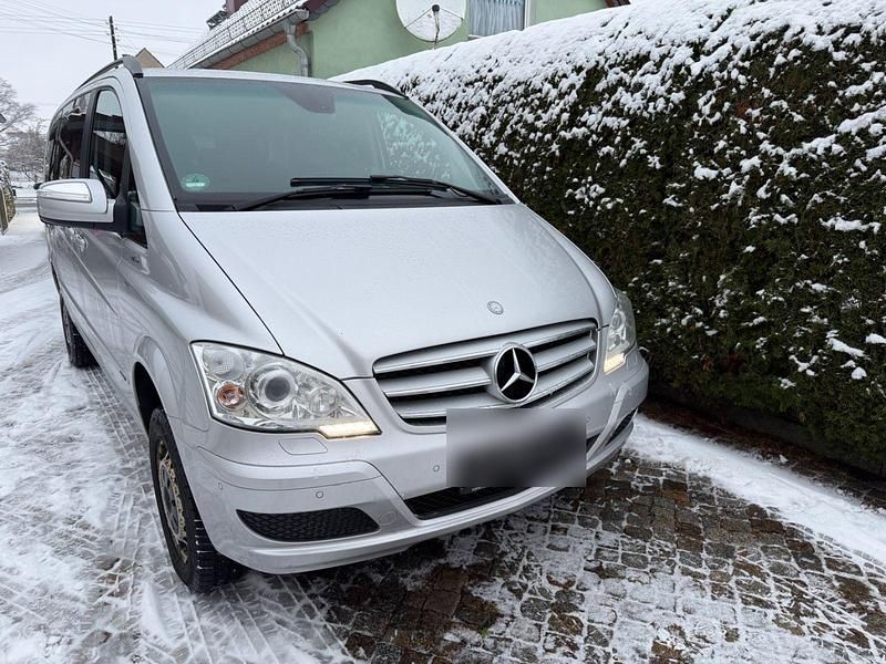 Gebraucht Mercedes Viano Edition 163 PS (119 kW) 2014 Silber Van / Kleinbus
