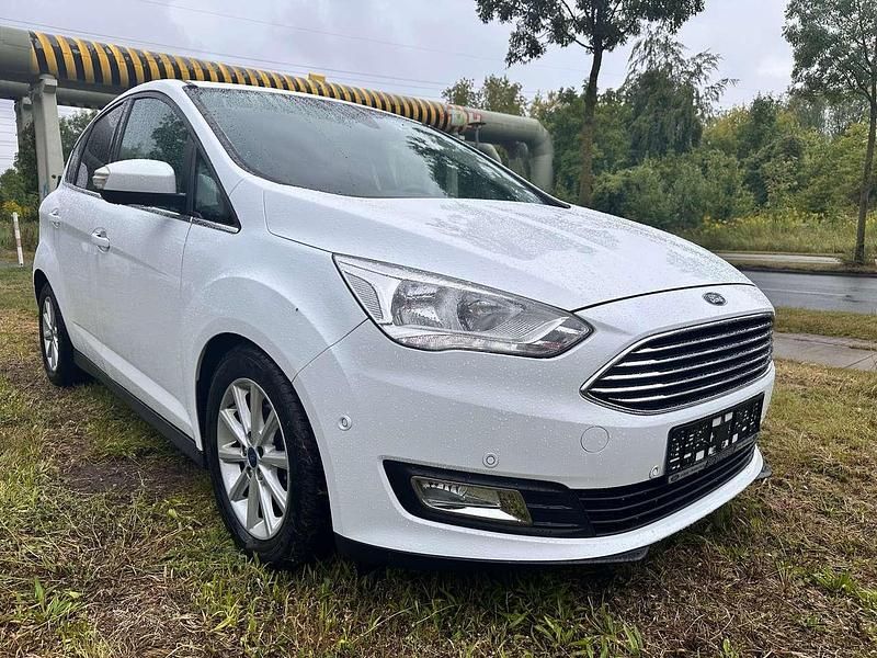 Gebraucht Ford C-MAX Titanium 125 PS (91 kW) 2018 Weiß Van / Kleinbus