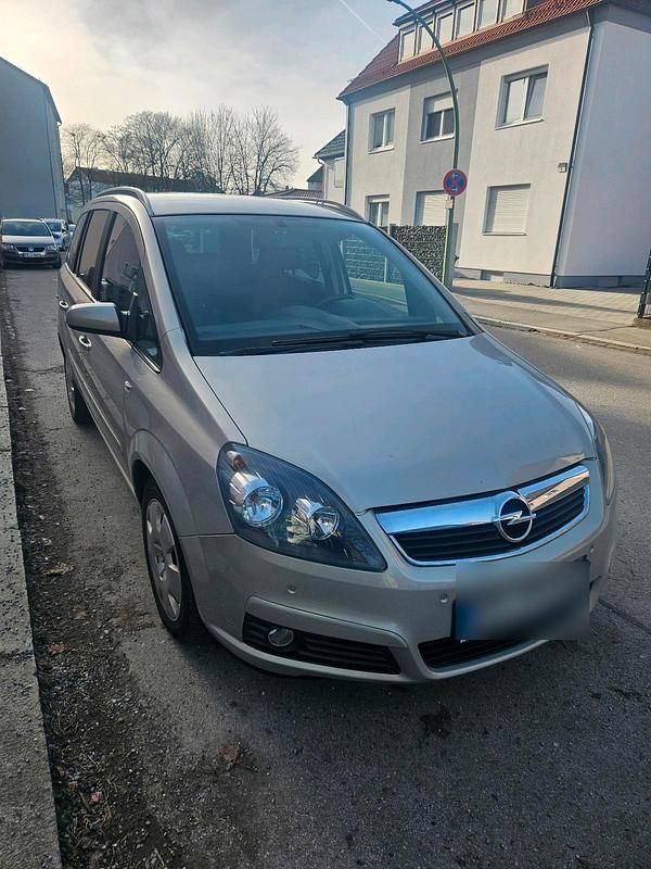 Gebraucht Opel Zafira 150 PS (110 kW) 2007 Van / Kleinbus