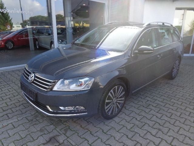 Gebraucht VW Passat 105 PS (77 kW) 2014 Grau Kombi
