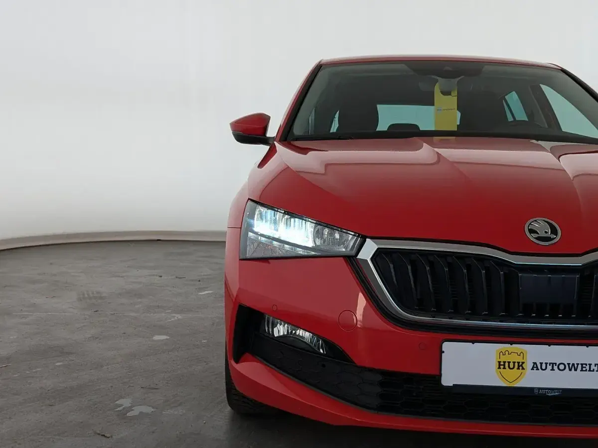 Gebraucht Skoda Scala Drive 150 PS (110 kW) 2020 Rot Kleinwagen