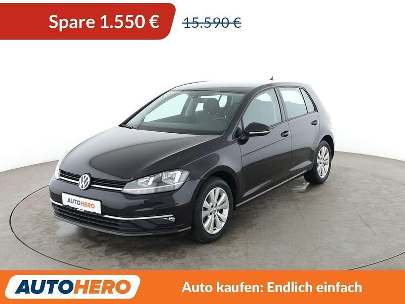 Schwarz Gebraucht 2017 VW Golf Comfortline Limousine | 14.040 € (Fairer Preis) - Bild 1/3