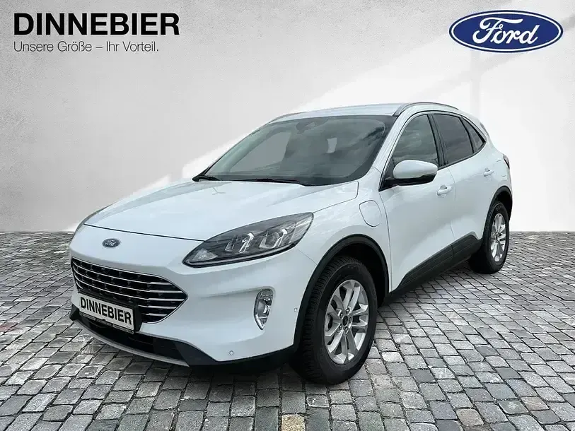 Gebraucht Ford Kuga Titanium 225 PS (165 kW) 2022 Frozen white SUV