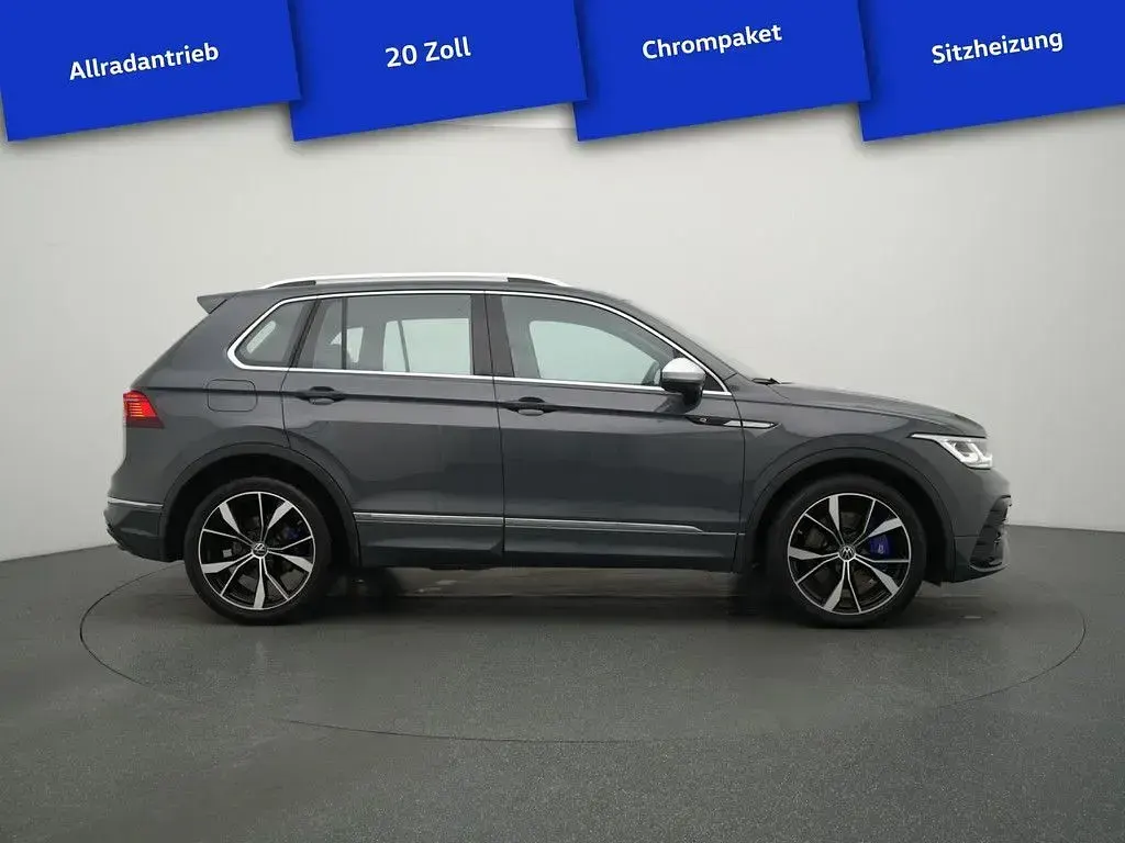 Gebraucht VW Tiguan R 320 PS (235 kW) 2023 Grau / delfingrau (metallic) SUV