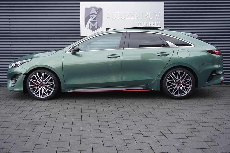 Gebraucht Kia ProCeed GT 204 PS (150 kW) 2022 Grün (experience green metallic) Kombi