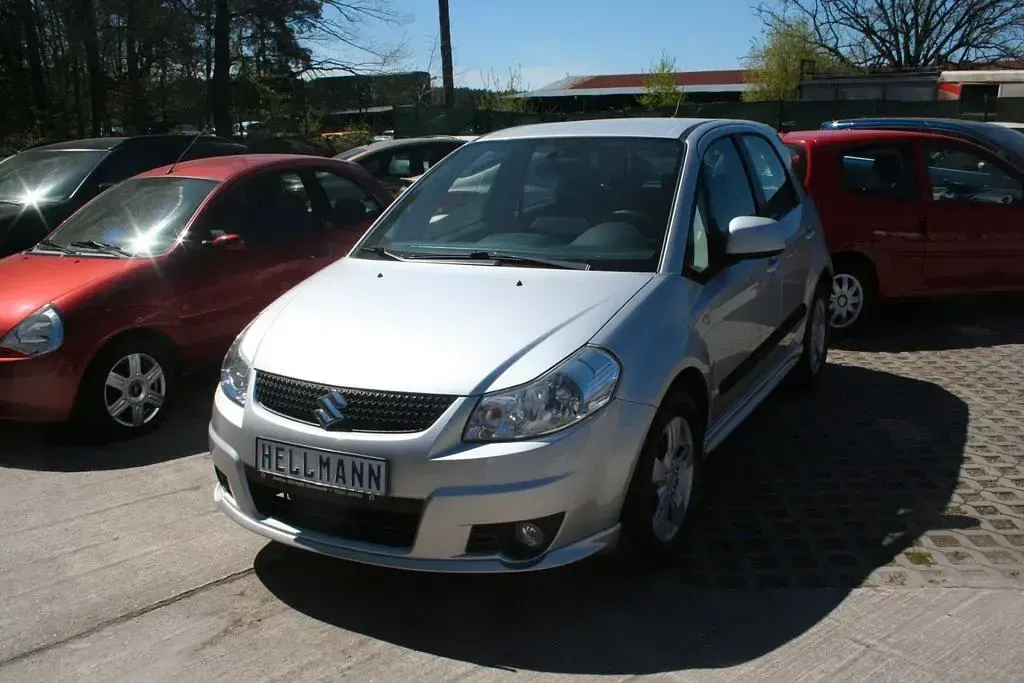 Gebraucht Suzuki SX4 City 120 PS (88 kW) 2012 Silber SUV