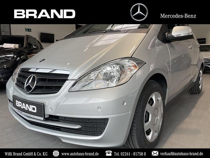 Gebraucht Mercedes A150 95 PS (69 kW) 2009 Silber Limousine